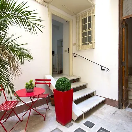 Cale Apartment *